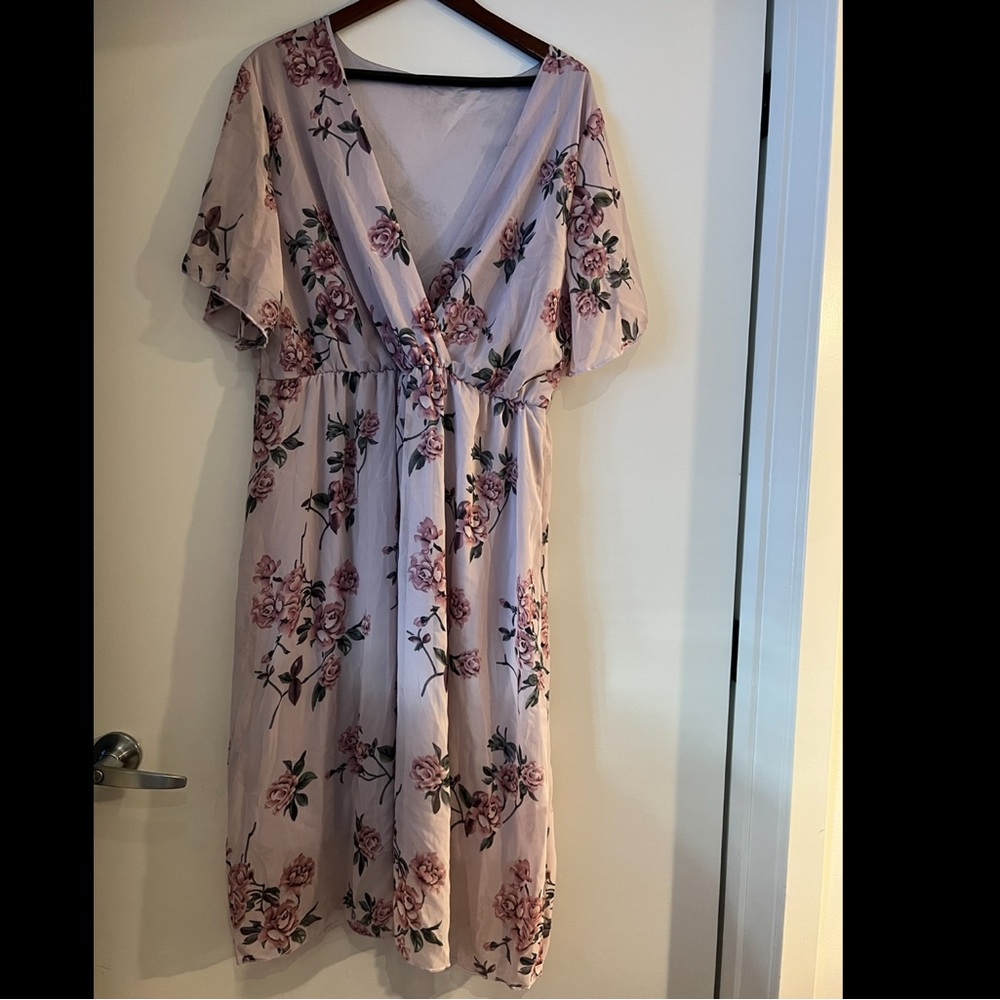 SHEIN LUNE Plus Surplice Front Floral Print Overlay Dress